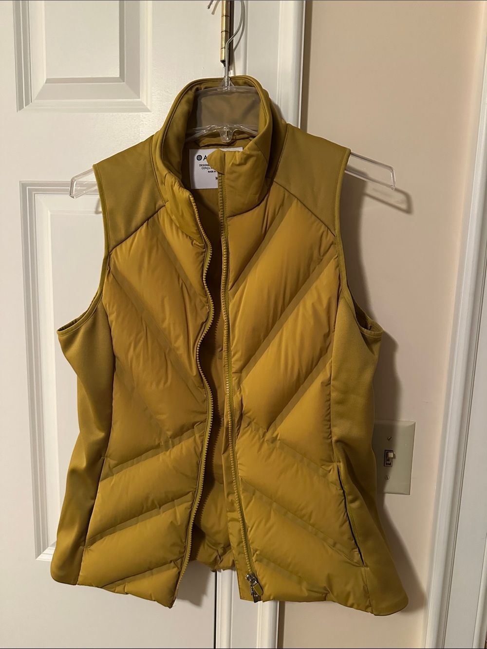 Athleta Quilted Puffer Vest in Mustard